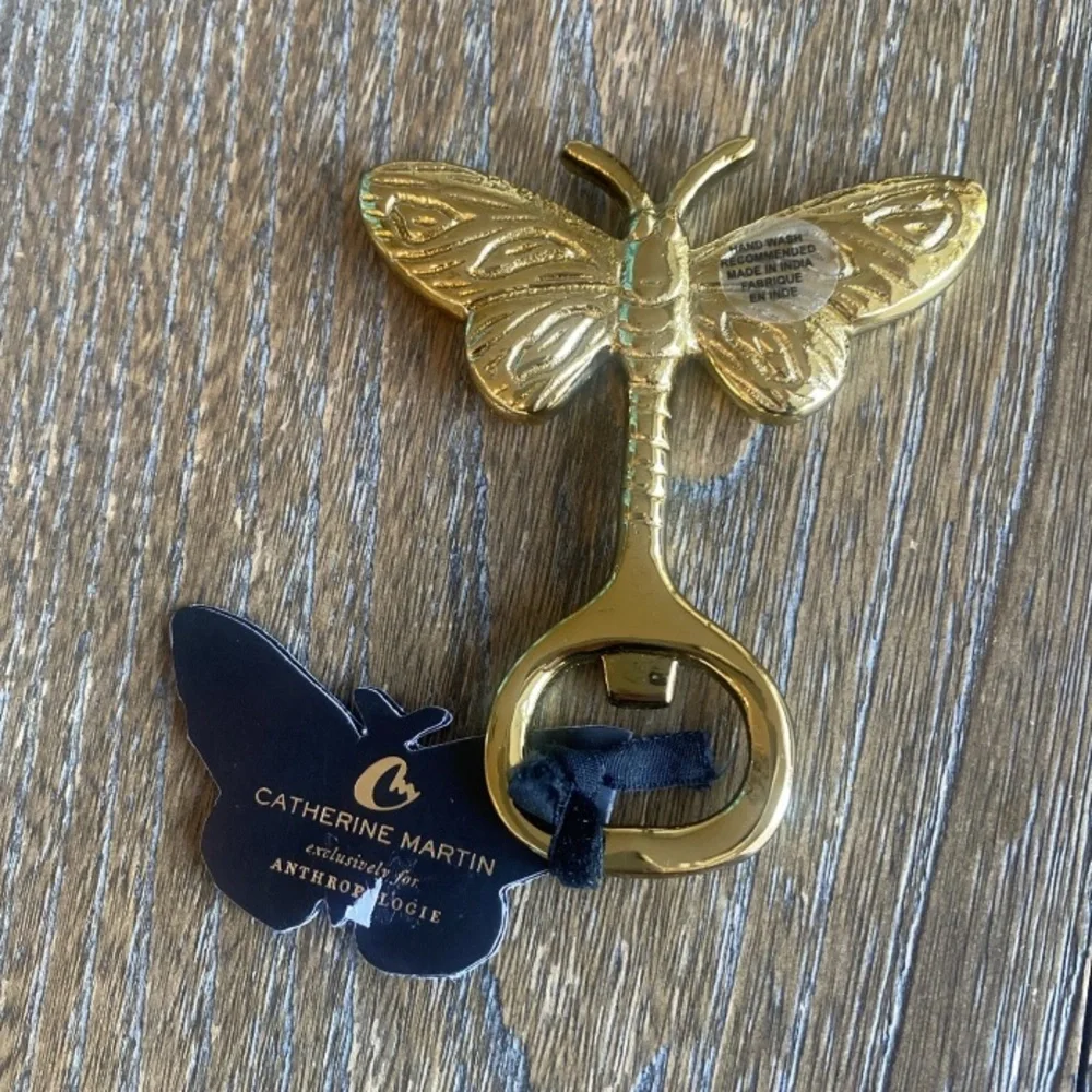 ANTHROPOLOGIE CATHERINE MARTIN MOTH / BUTTERFLY BOTTLE OPENER WHIMSICAL BAR NEW